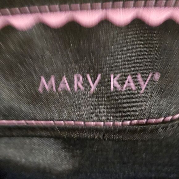 Mary Kay make up organizer. Black pink trim - Picture 3 of 5